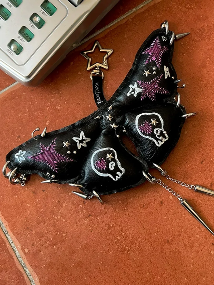 Kuroutaya | Handmade Hand-Drawn Toy Charm - 3