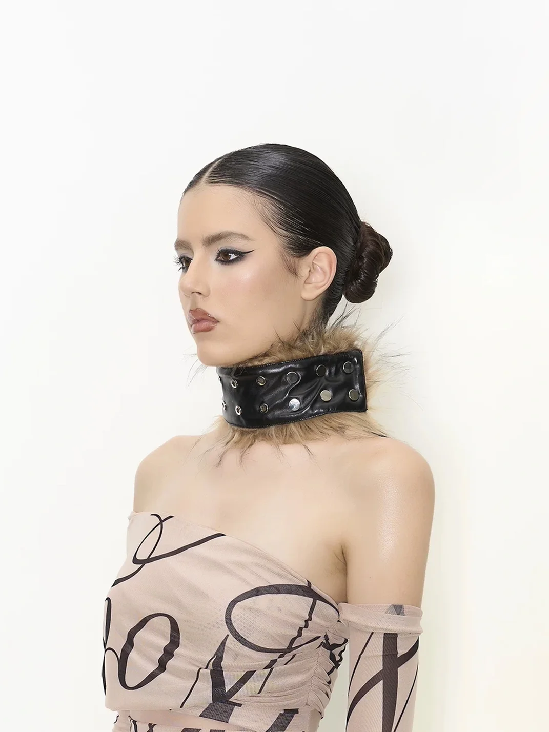 NOLA | Wide Studded Faux Leather Choker With Fur Trim