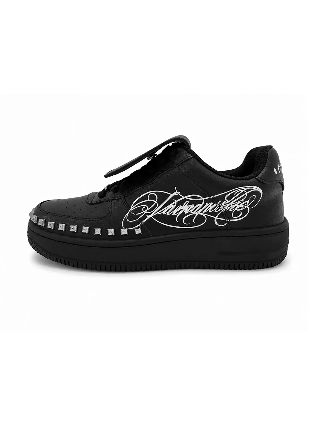 KARMANISTIC | Low-Top Script Logo Sneakers