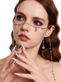 OCTO VITA | Tassel Face Chain
