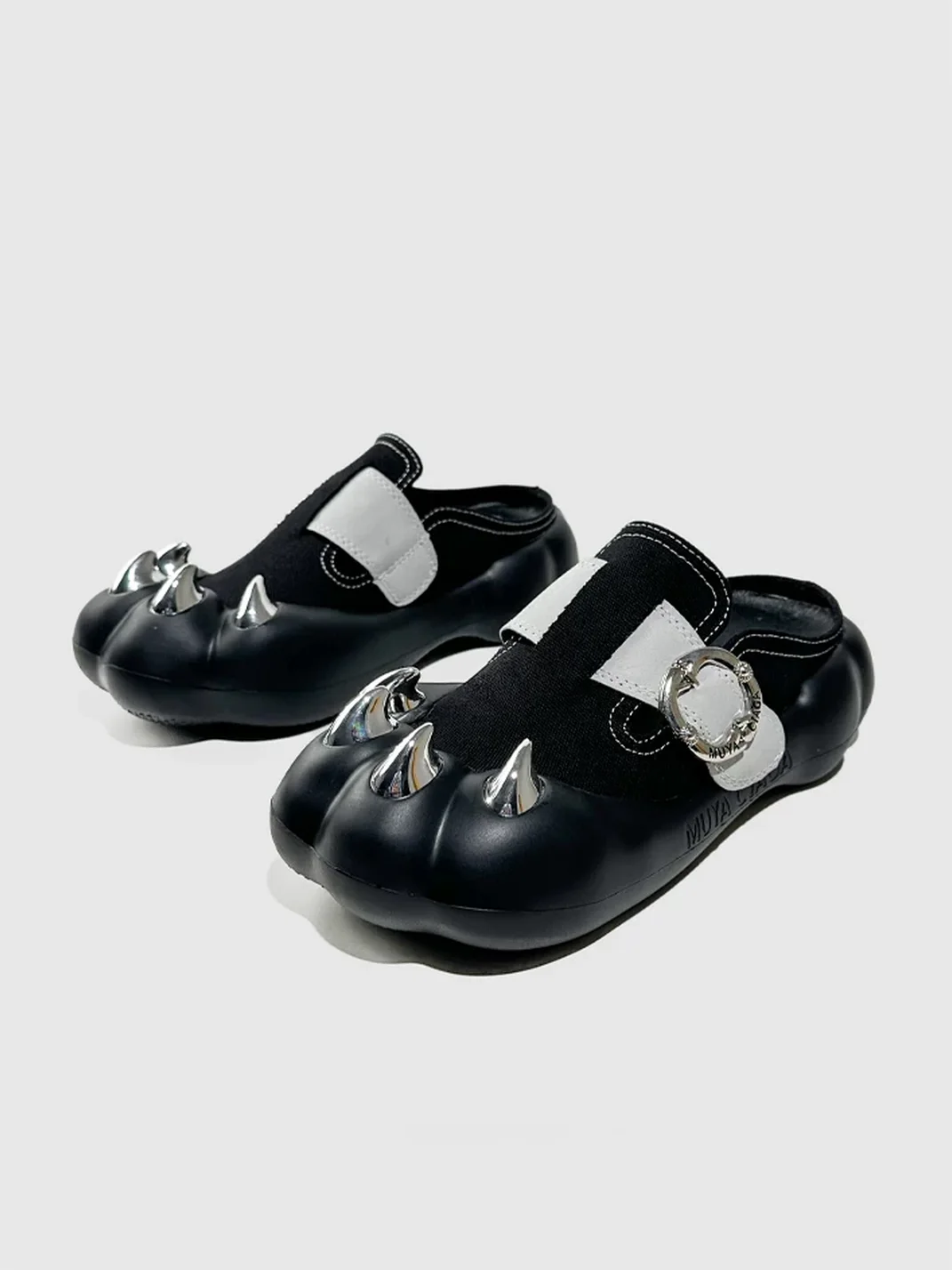 Visual focus | Platform Cat Claw Leather Mules