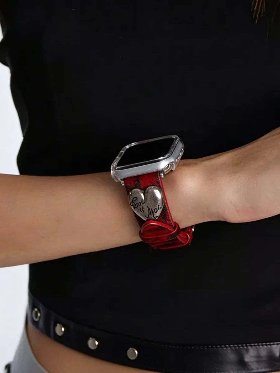 OCTO VITA | Gothic Embossed Heart Smartwatch Band - 2