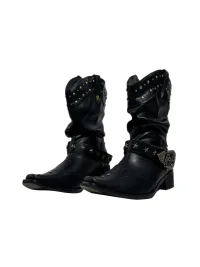 Visual focus | Pointed Toe Studded Buckle Leather Boots