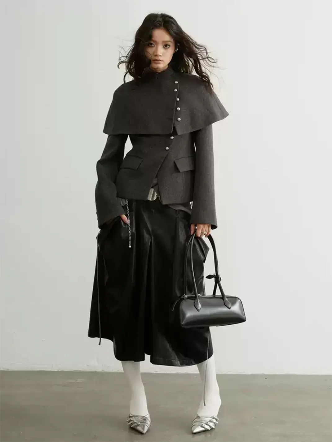Jnylon studios | Two-Piece Dark Gray Detachable Cape Short Jacket