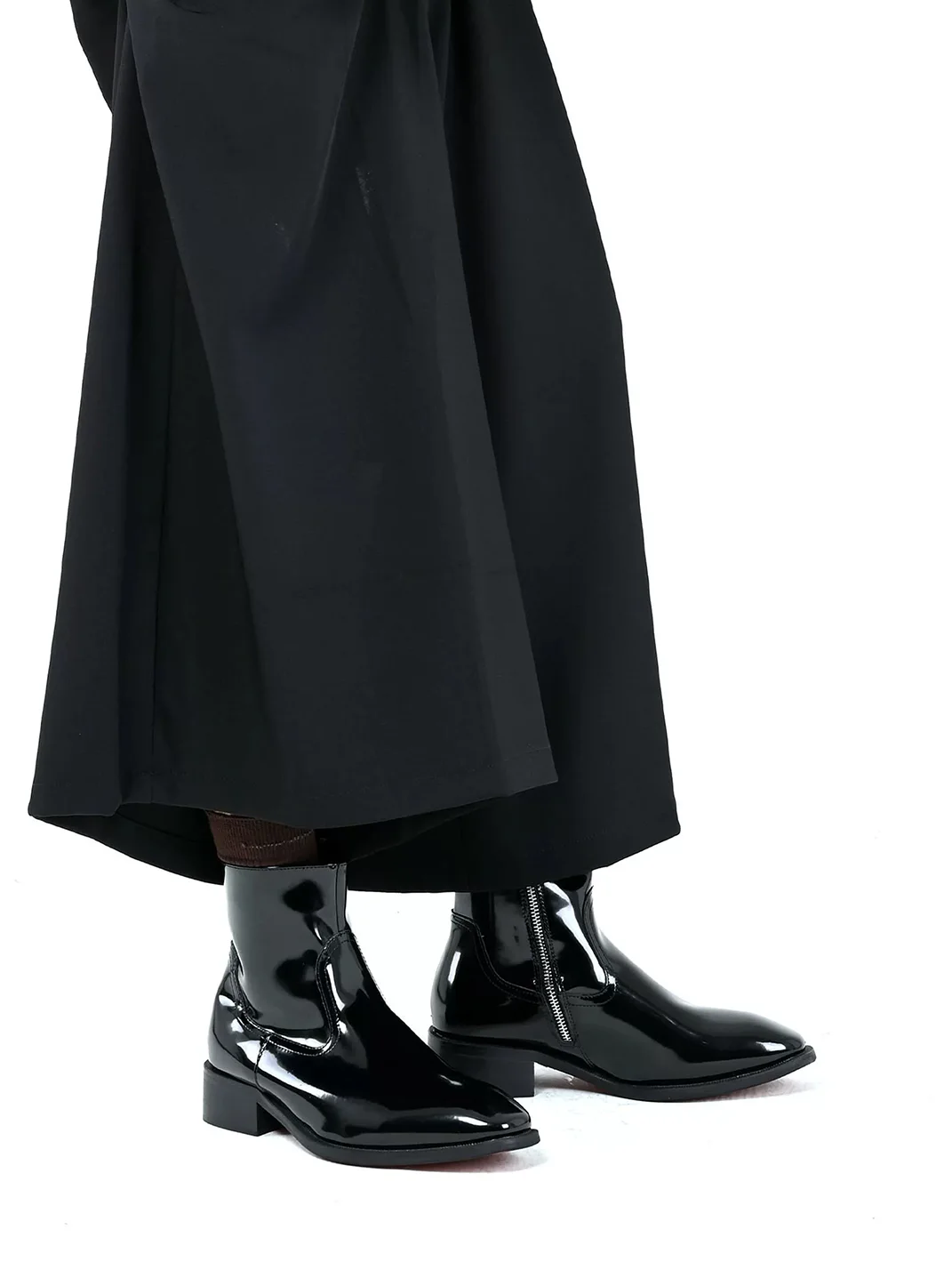 UNZIZHI | Pointed-Toe Patent Thick-Sole Chelsea Boots
