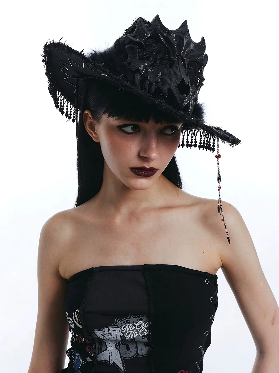 OCTO VITA | Gothic Skull Feather Cowboy Hat