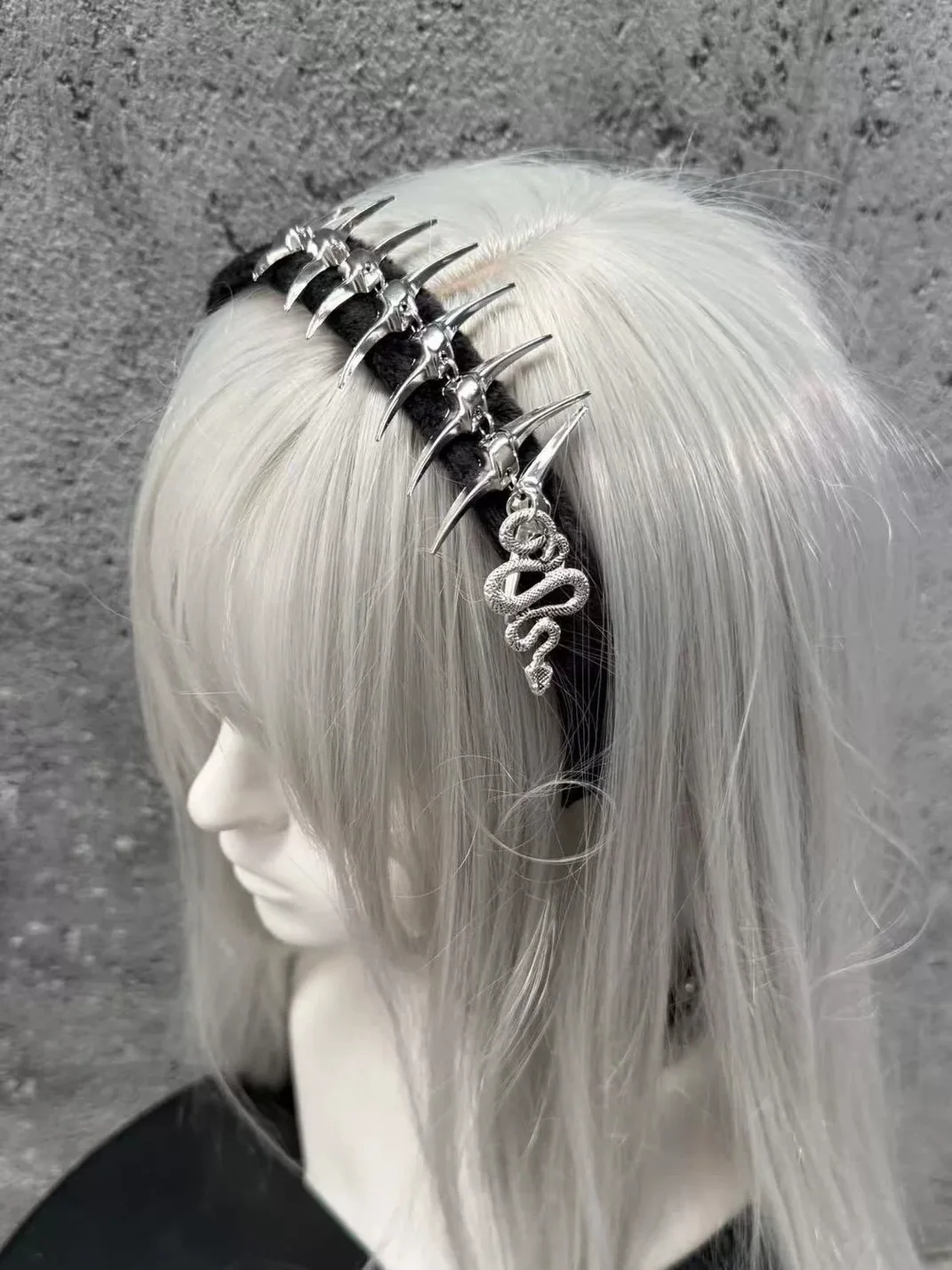 MBJDHZZ | Gothic Spiked Snake Pendant Headband