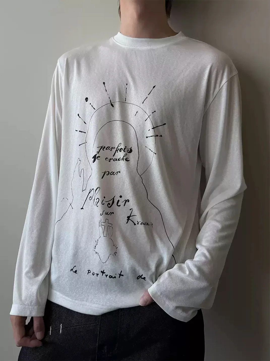 KREATE | Statue Line Art Long Sleeve T-Shirt