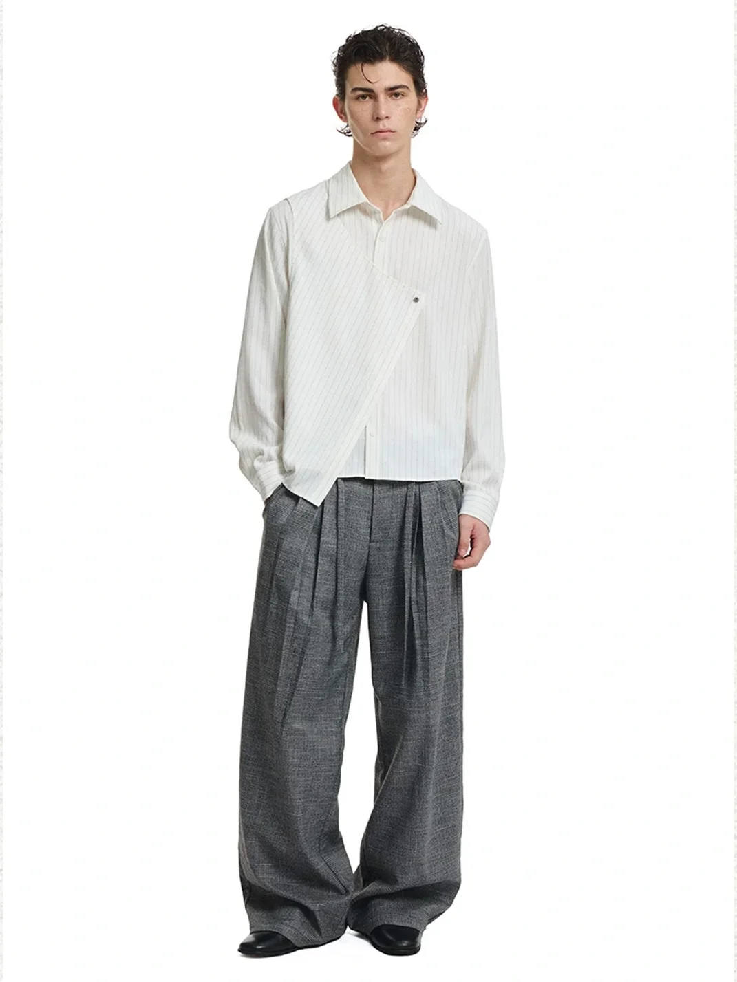 KREATE | Asymmetric Striped Long Sleeve Collared Shirt