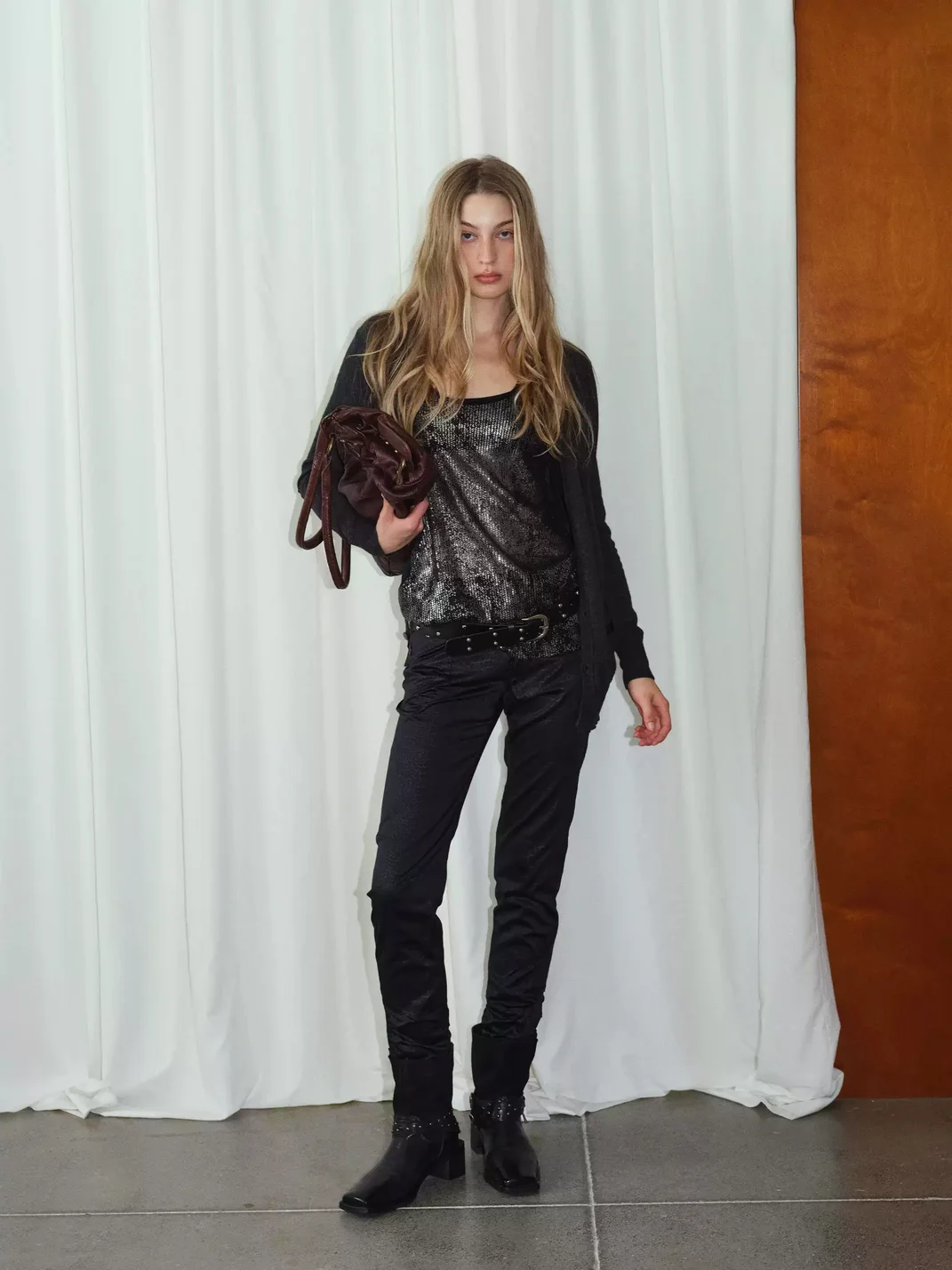 Mooreyu Atelier | Black Square-Toe Studded Buckle Block-Heel Leather Boots