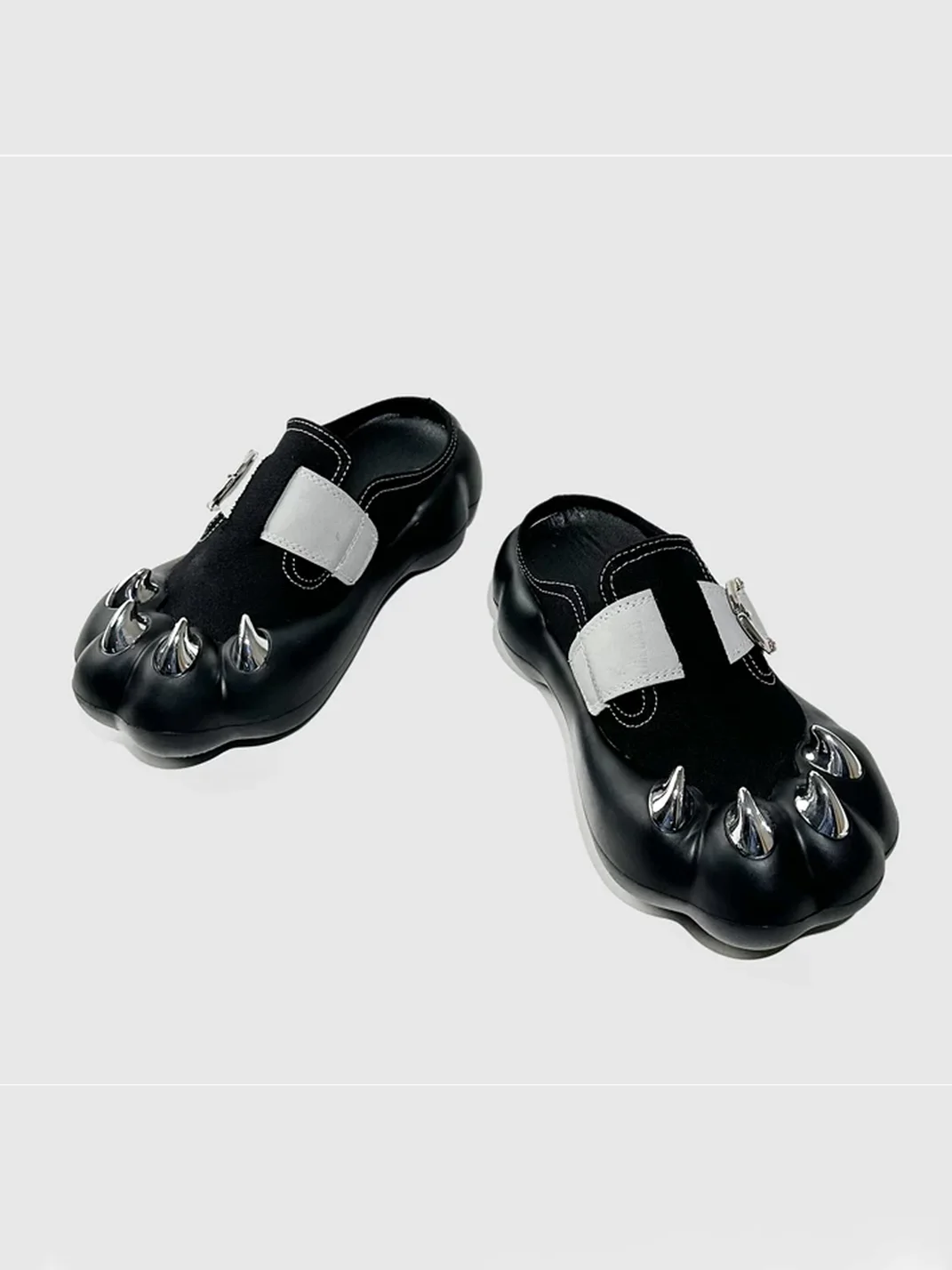 Visual focus | Platform Cat Claw Leather Mules