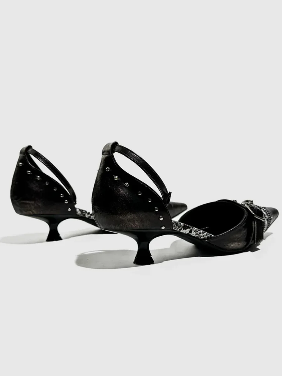 Visual focus | Studded Zip Detail Mary Jane Heels - 3