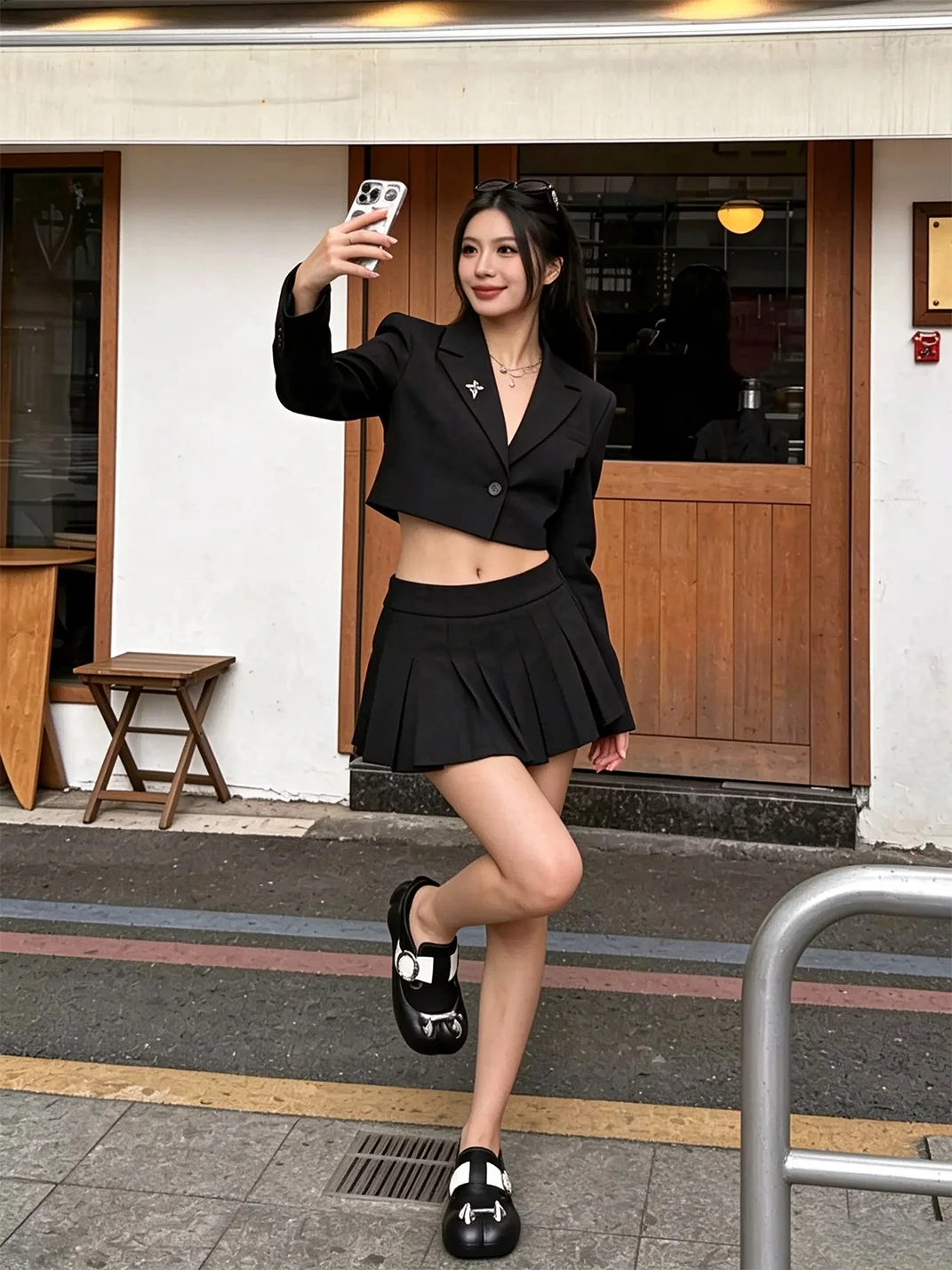 Visual focus | Platform Cat Claw Leather Mules