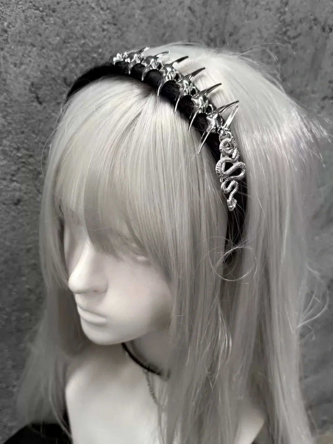 MBJDHZZ | Gothic Spiked Snake Pendant Headband
