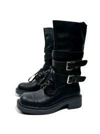 Visual focus | Distressed Caramel Brown Combat Boots