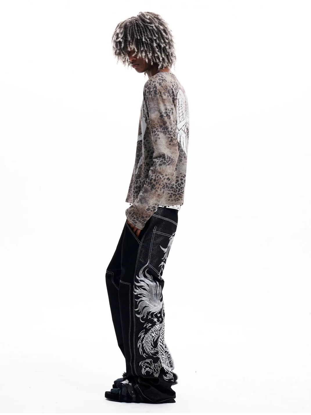 Fourth3ex | Leopard Wing Graphic Long-Sleeve T-Shirt