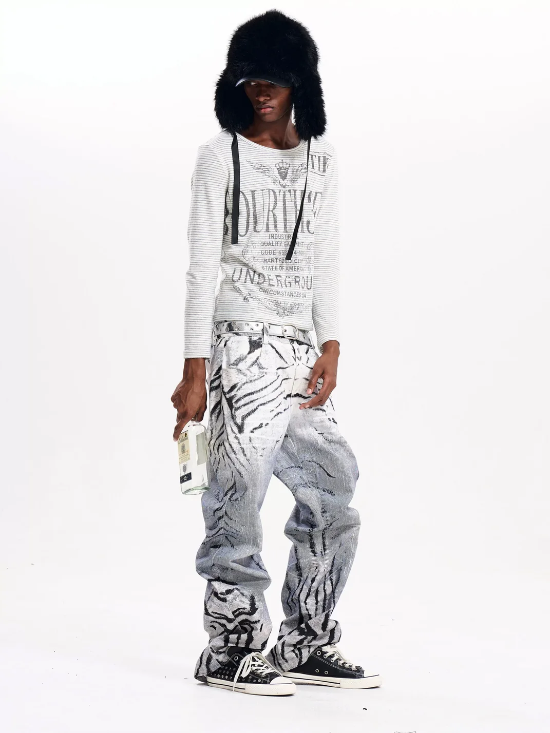 Fourth3ex | Striped Long-Sleeve Crew Neck Graphic T-Shirt