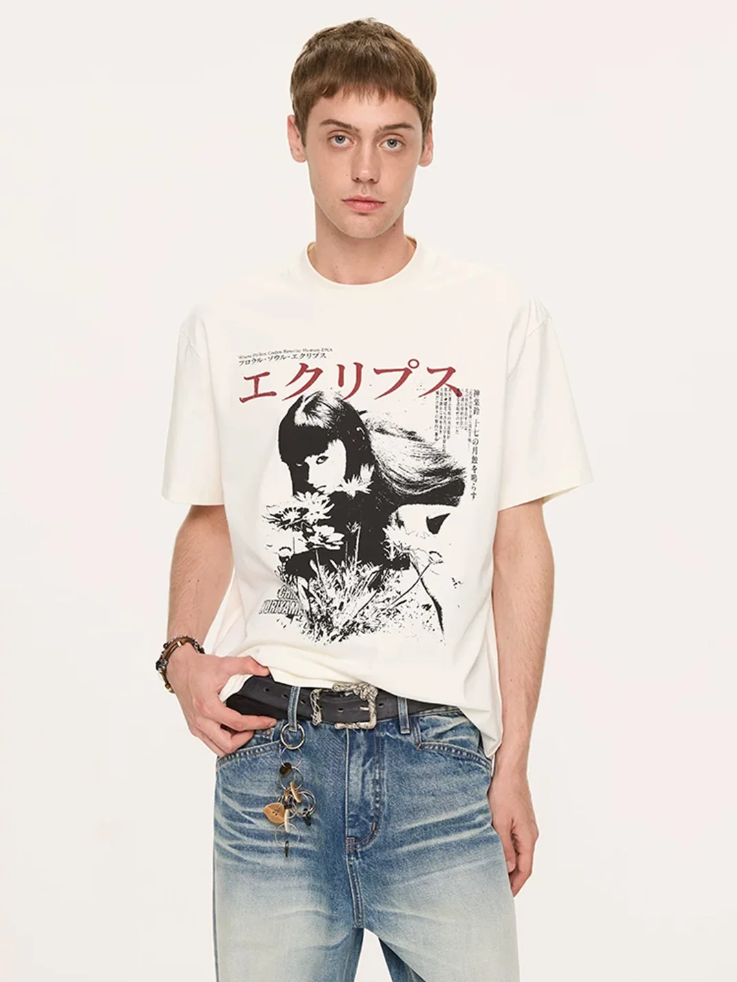 KREATE | Vintage Portrait Floral Print Short Sleeve T-Shirt
