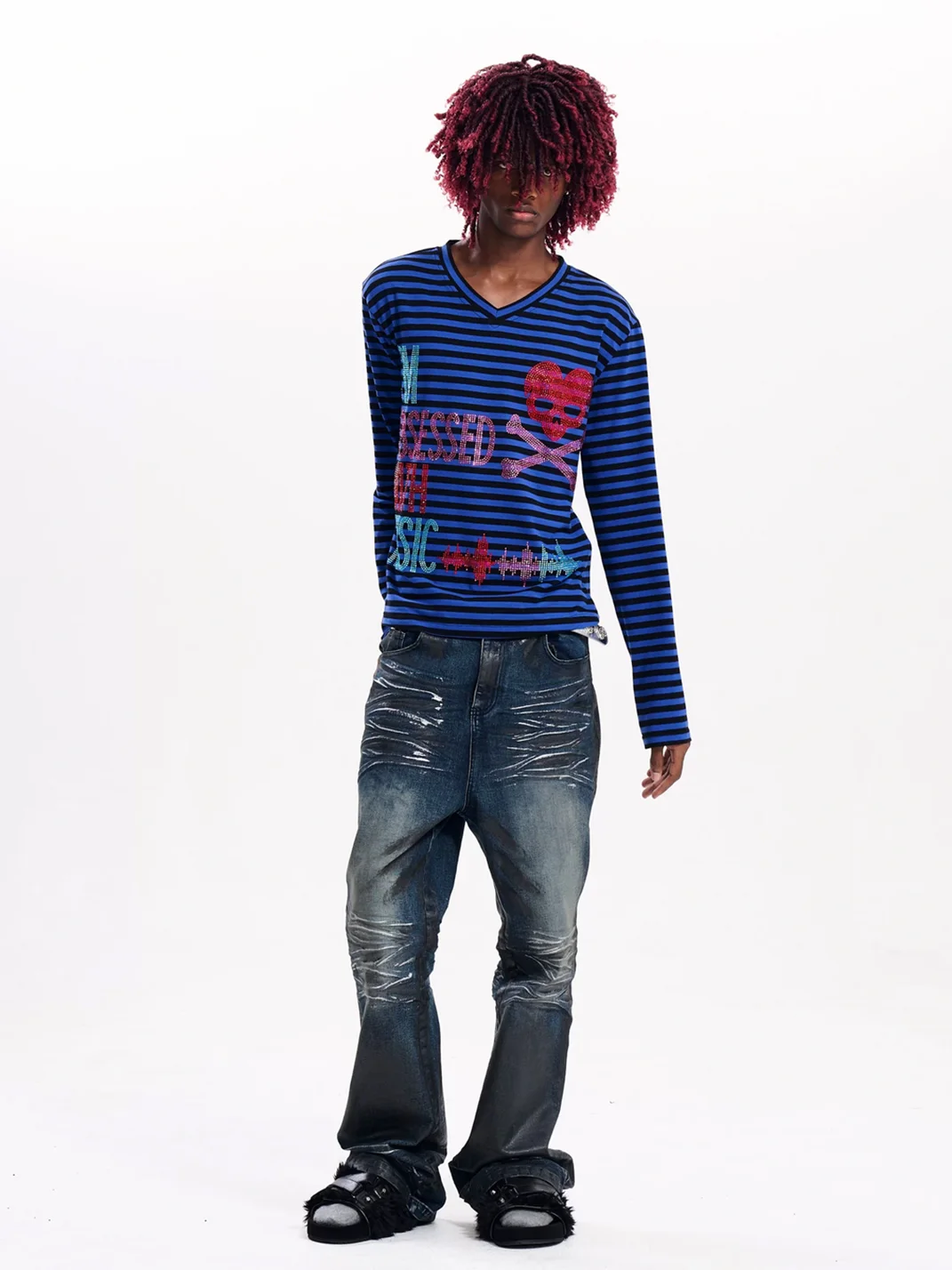 Fourth3ex | Striped V-Neck Long-Sleeve Rhinestone Skull T-Shirt