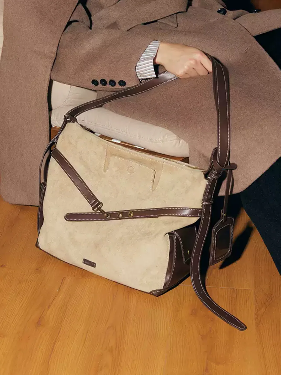 KREATE | Suede Adjustable Strap Shoulder Tote Bag