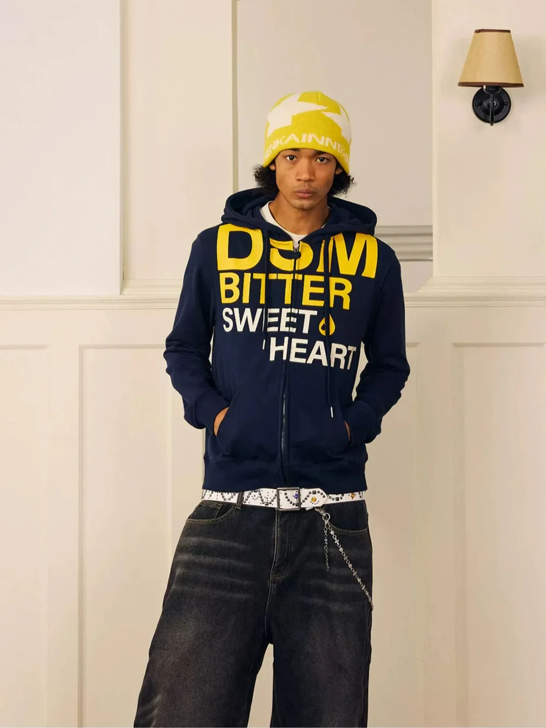DONSMOKE | Set-In Shoulder Letter Print Zip-Up Hoodie