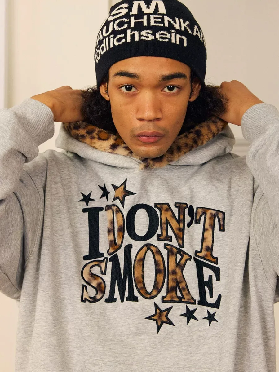 DONSMOKE | Loose Fit Leopard Star Applique Fleece Sweatshirt - 2