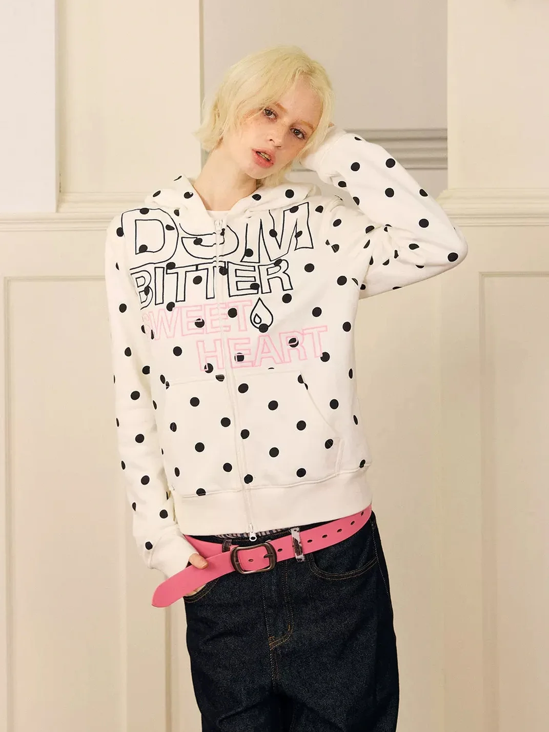 DONSMOKE | Polka Dot Set-In Shoulder Logo Sweatshirt