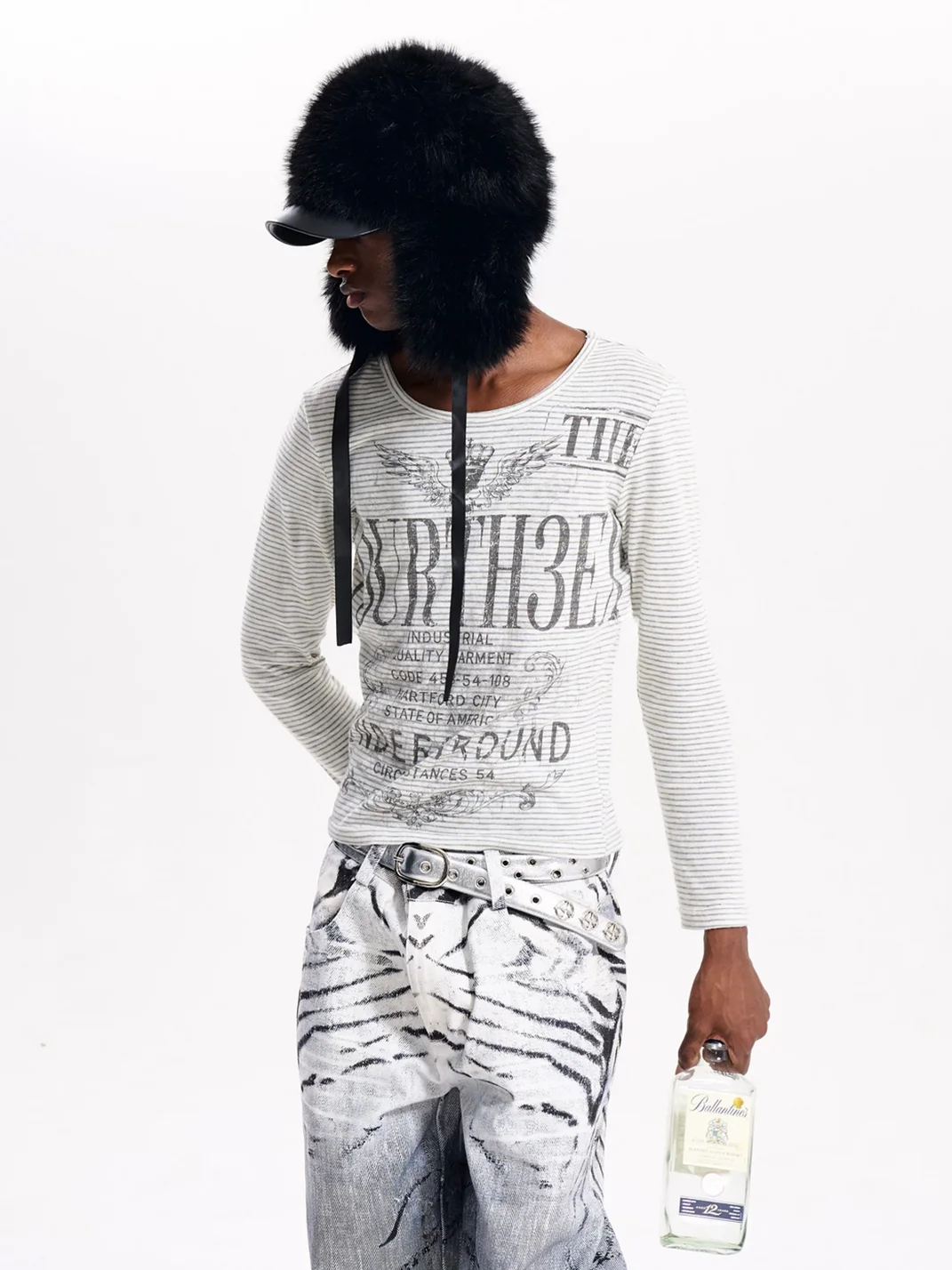 Fourth3ex | Striped Long-Sleeve Crew Neck Graphic T-Shirt
