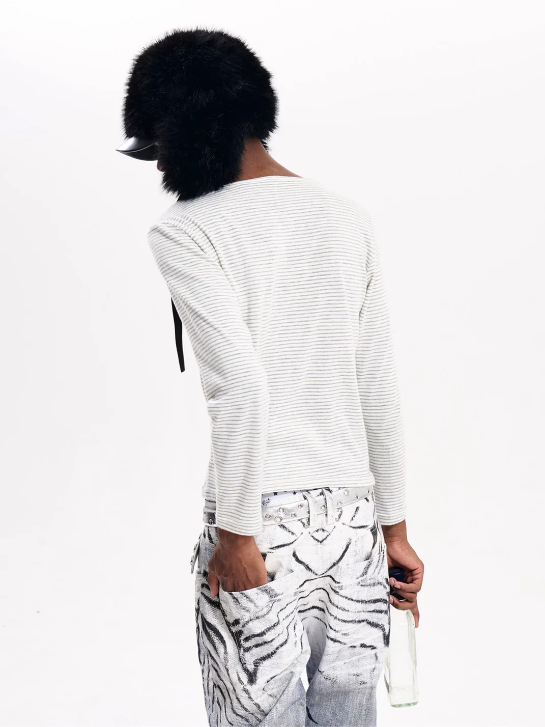 Fourth3ex | Striped Long-Sleeve Crew Neck Graphic T-Shirt