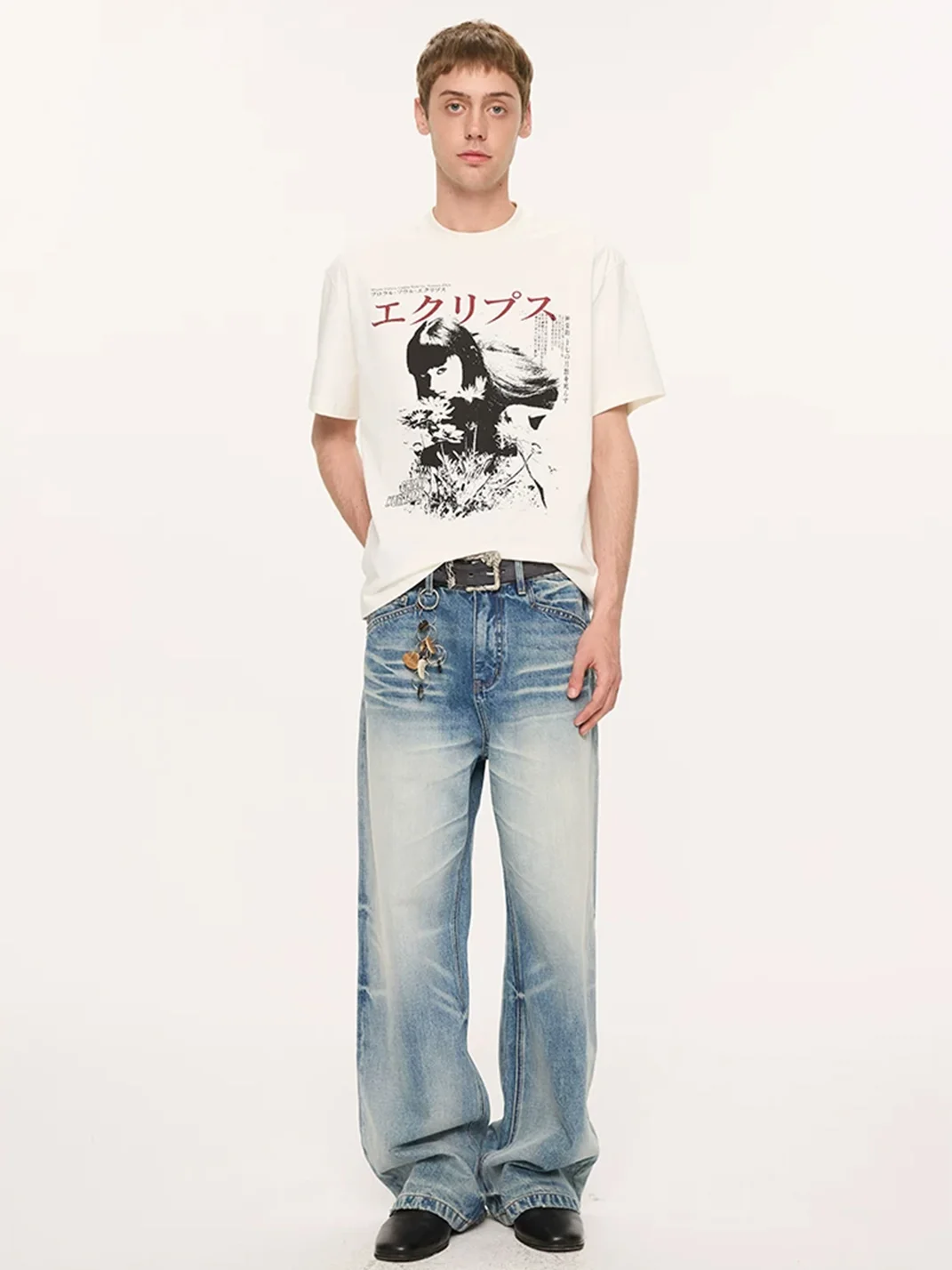 KREATE | Vintage Portrait Floral Print Short Sleeve T-Shirt