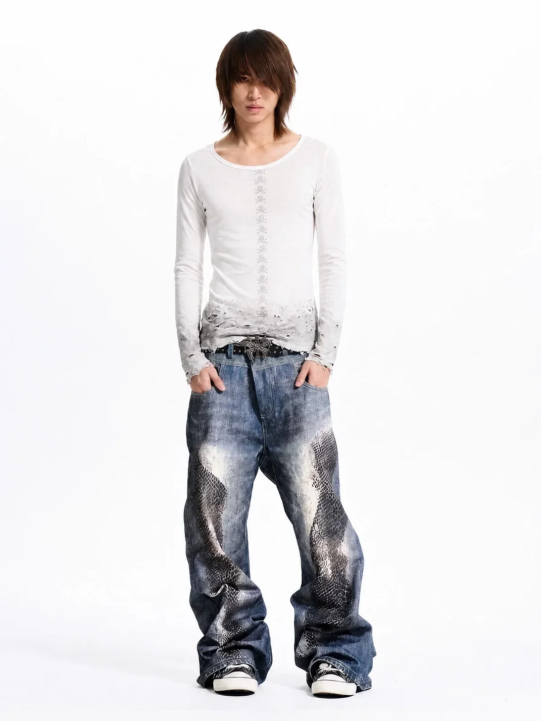 Fourth3ex | Distressed Skull Print Long Sleeve T-Shirt