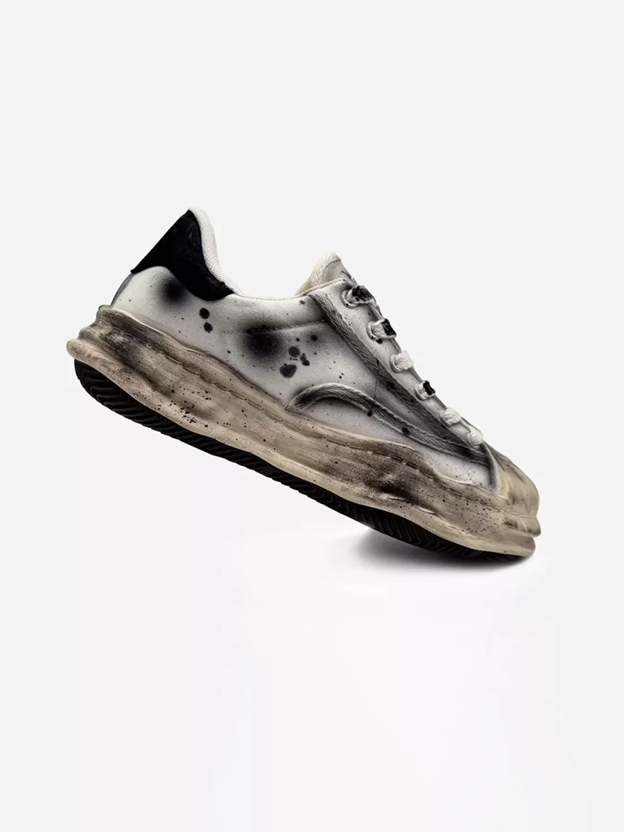 Savage Growth | Distressed Shell-Toe Ink Splatter Low-Top Sneakers - 4