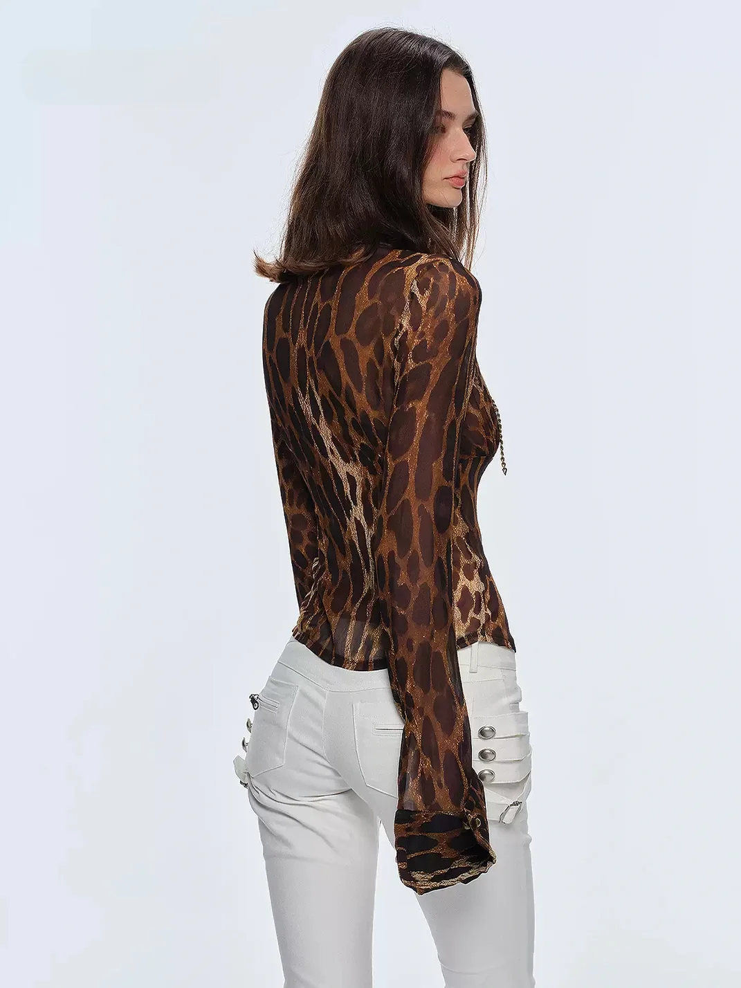 BUM STUDIO | Leopard Print Semi-Sheer Slim-Fit Chain Collar Shirt