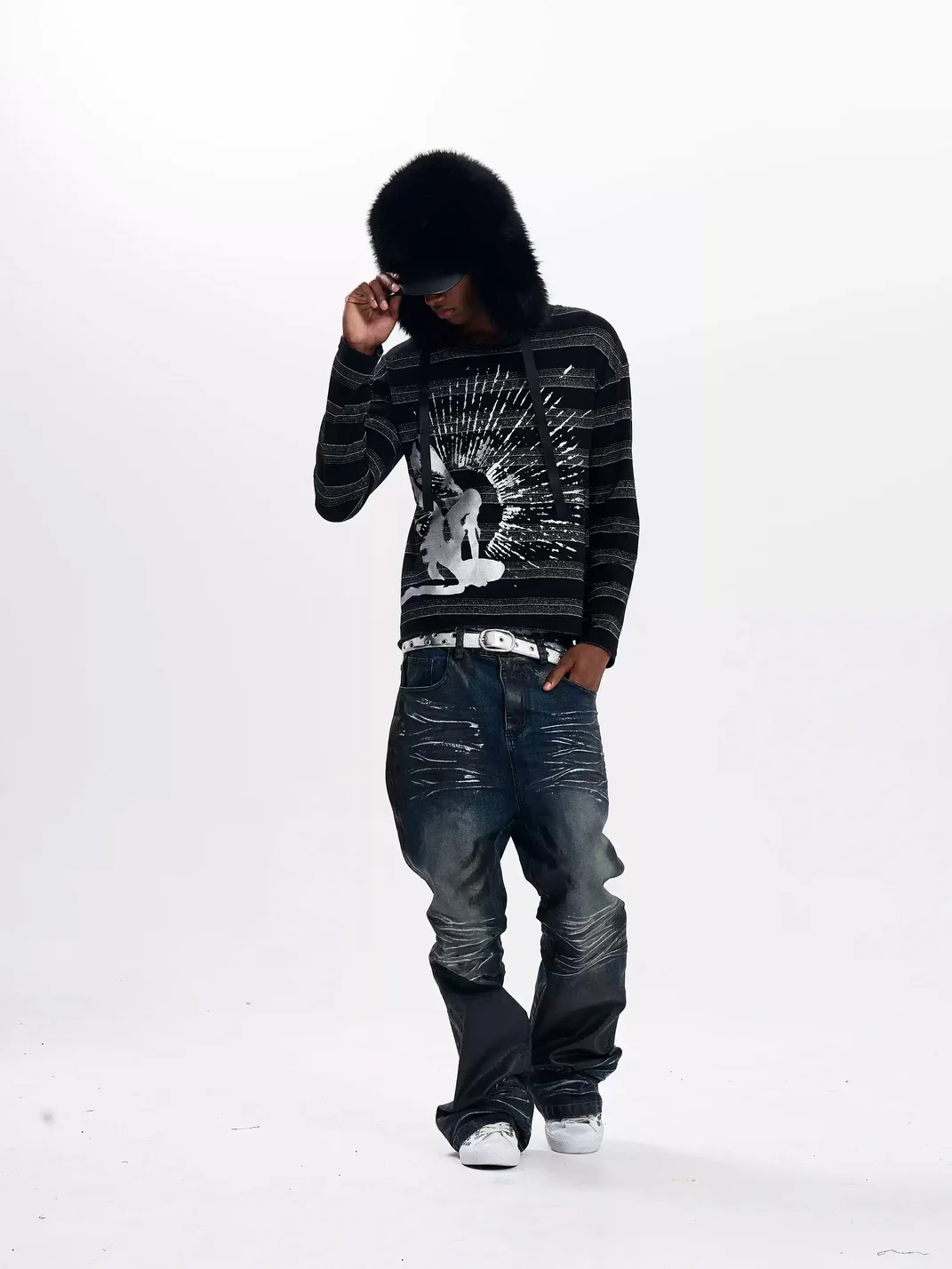 Fourth3ex | Striped Long Sleeve Graphic T-Shirt