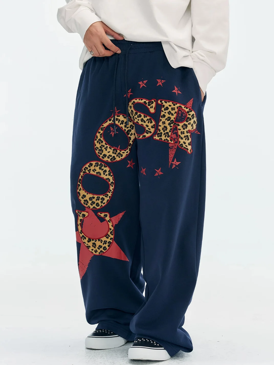 CoosRetro | Leopard Applique Embroidered Straight-Leg Sweatpants