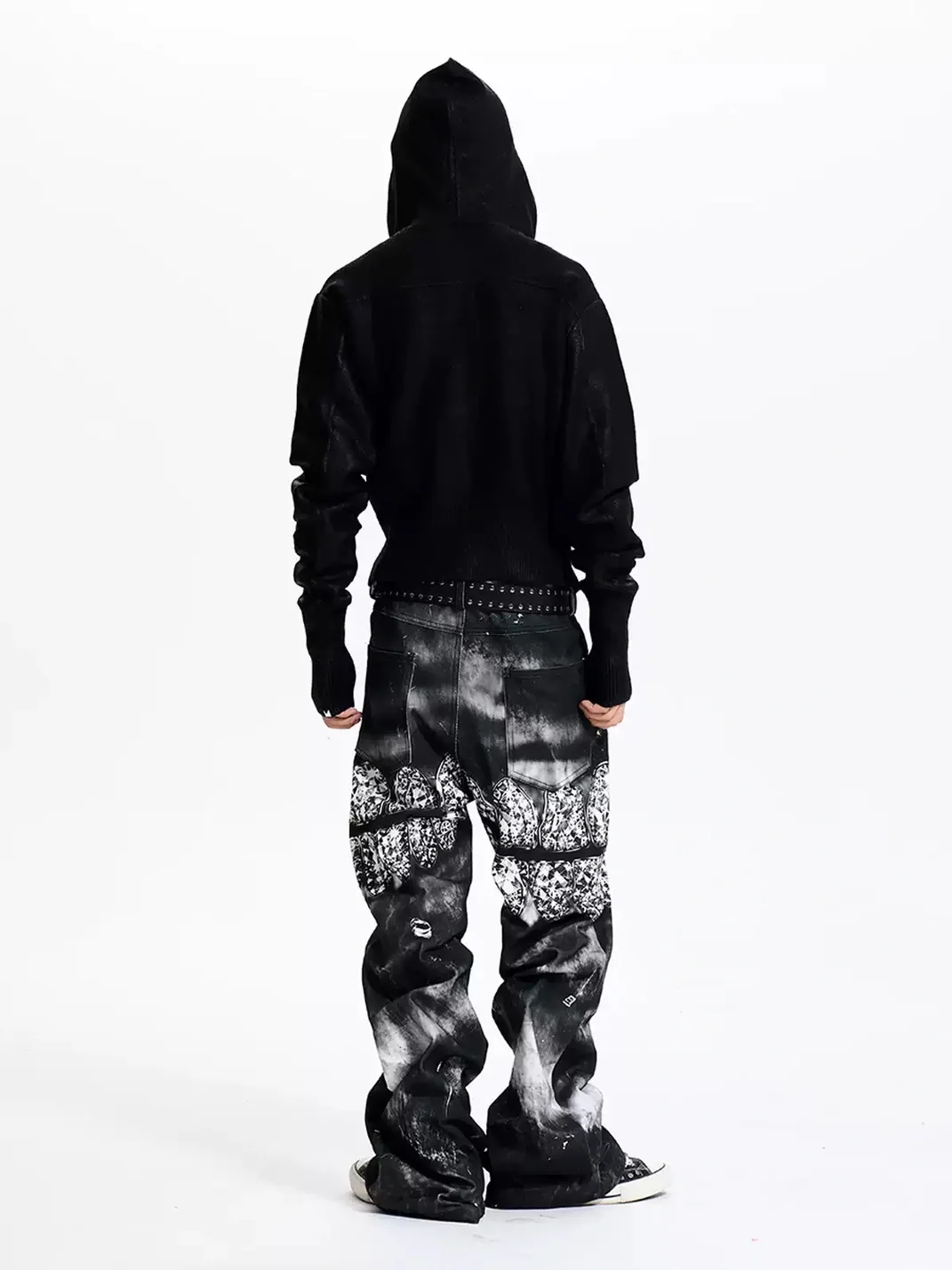 Fourth3ex | Black Hooded Zip-Up Sweater With Studded Cross