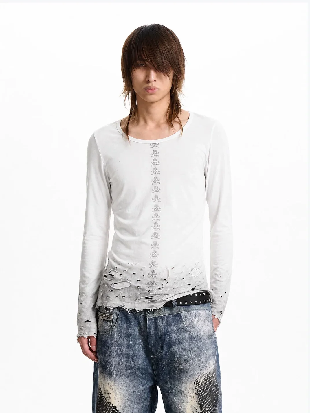 Fourth3ex | Distressed Skull Print Long Sleeve T-Shirt