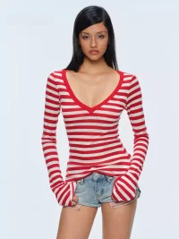 BUM STUDIO | Slim-Fit Deep V-Neck Long-Sleeve T-Shirt