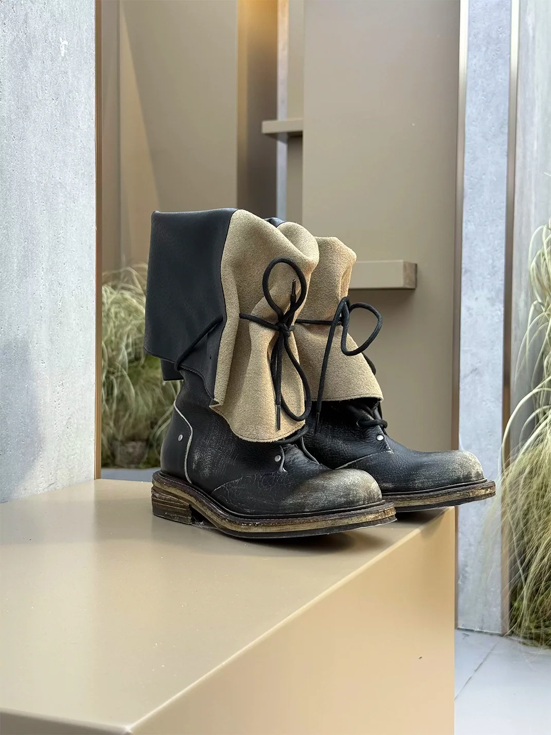 In lucky | Colorblock Lace-Up Short Riding Boots