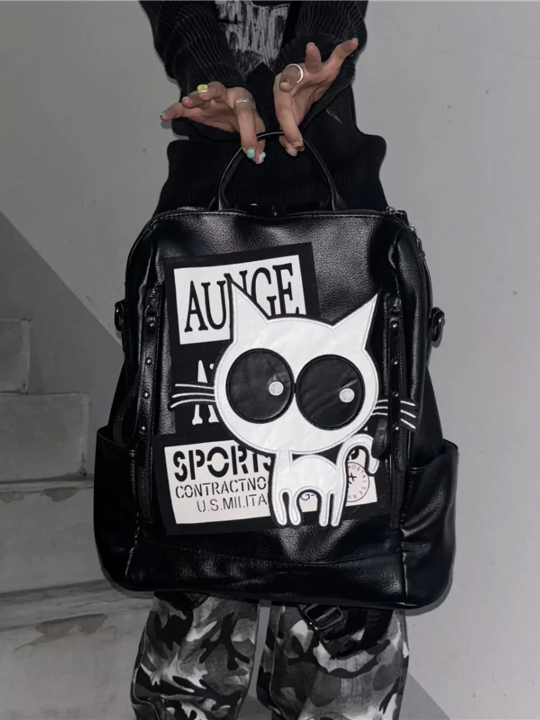 Hottie | Cat Graphic Lettering Backpack