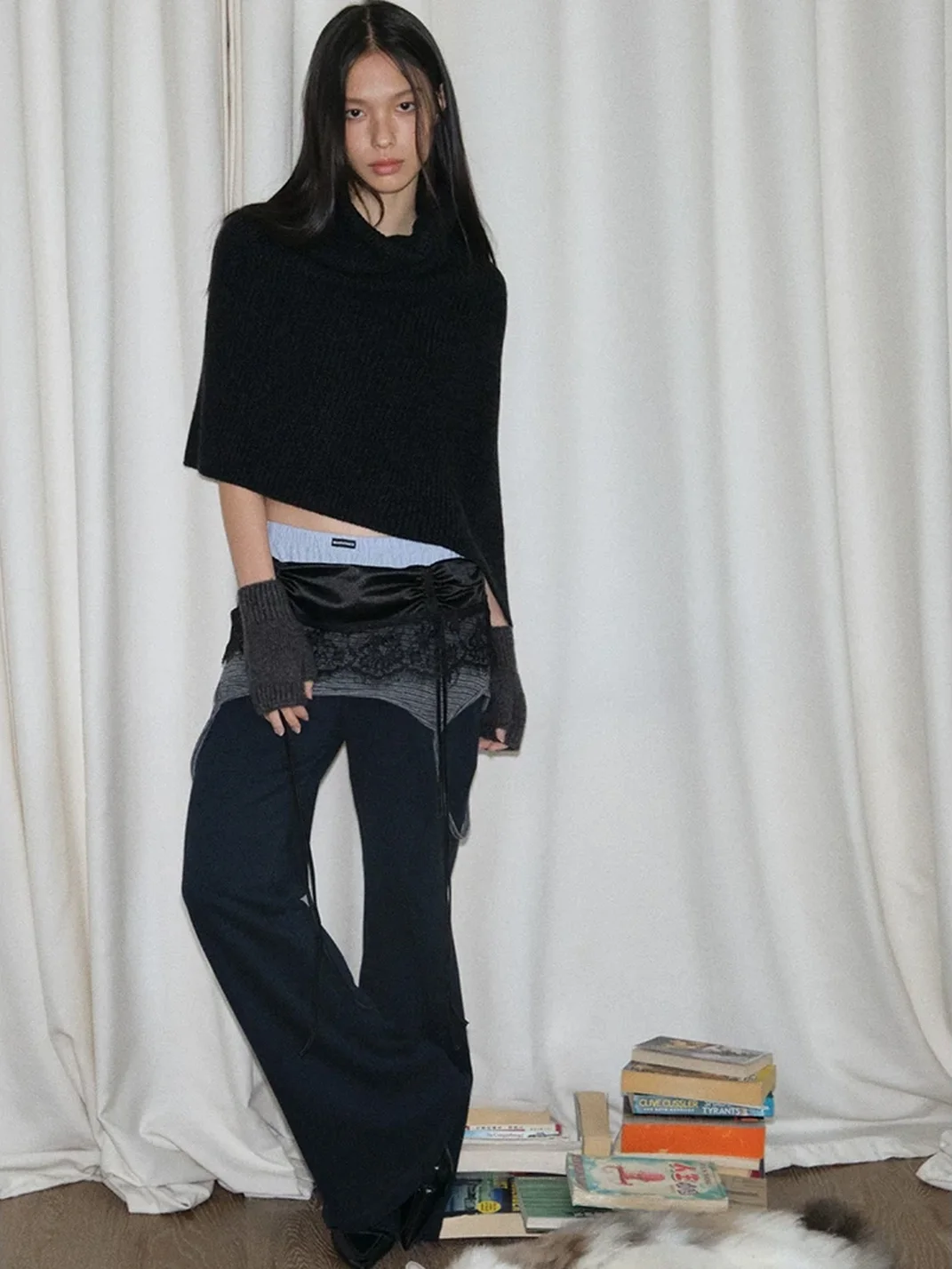 Something needs | Asymmetric Cowl Neck Cropped Knitted Shawl