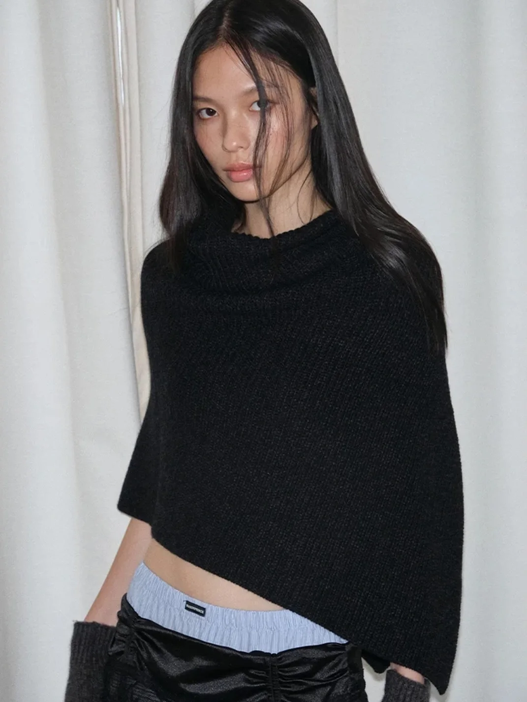 Something needs | Asymmetric Cowl Neck Cropped Knitted Shawl