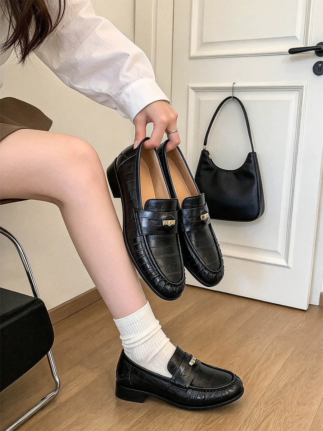 RONGRONG BABY | Eel-Textured Chunky-Heel Slip-On Loafers
