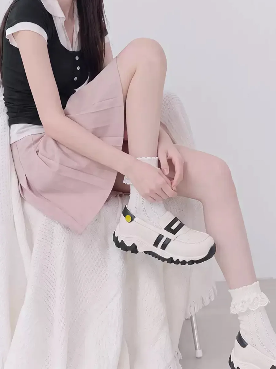SMILEY | Retro Platform Slip-On Loafers - 2