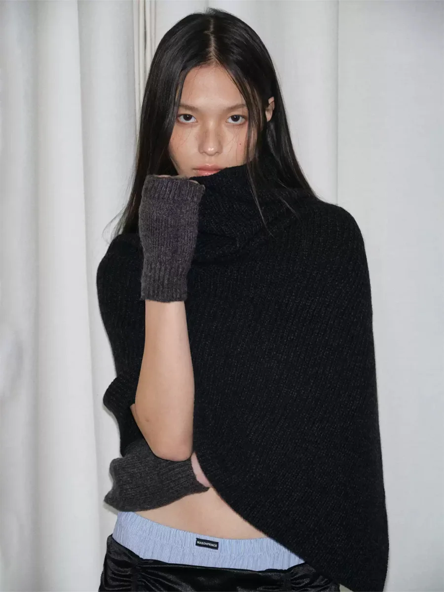 Something needs | Asymmetric Cowl Neck Cropped Knitted Shawl - 4