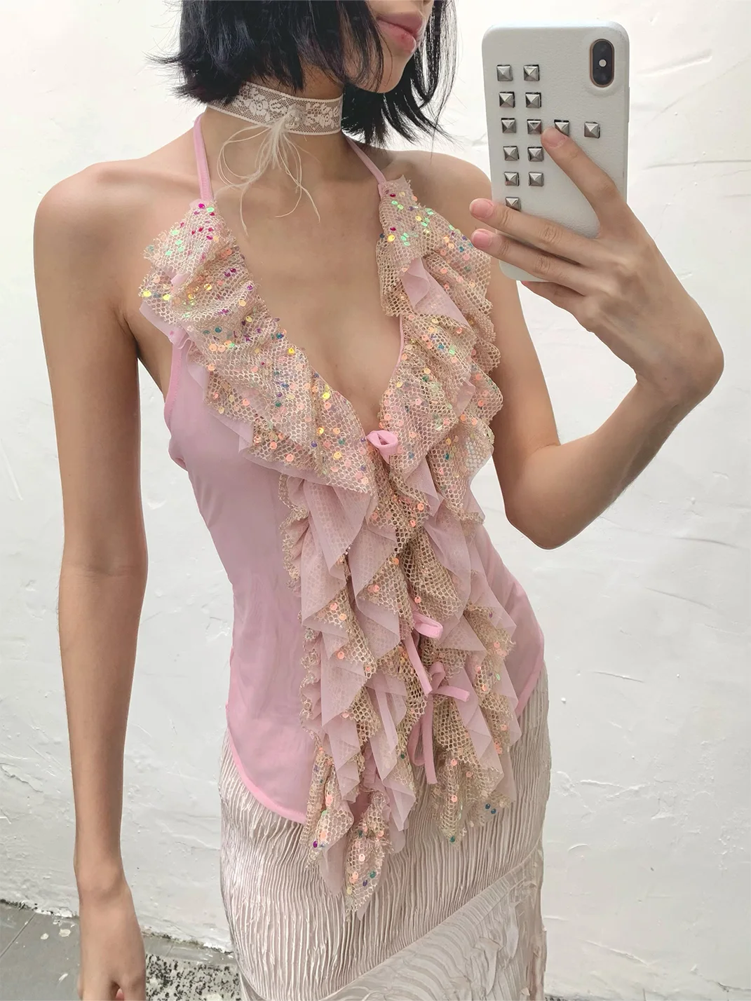 Chipchipshop | Sequin Ruffle Halter Top