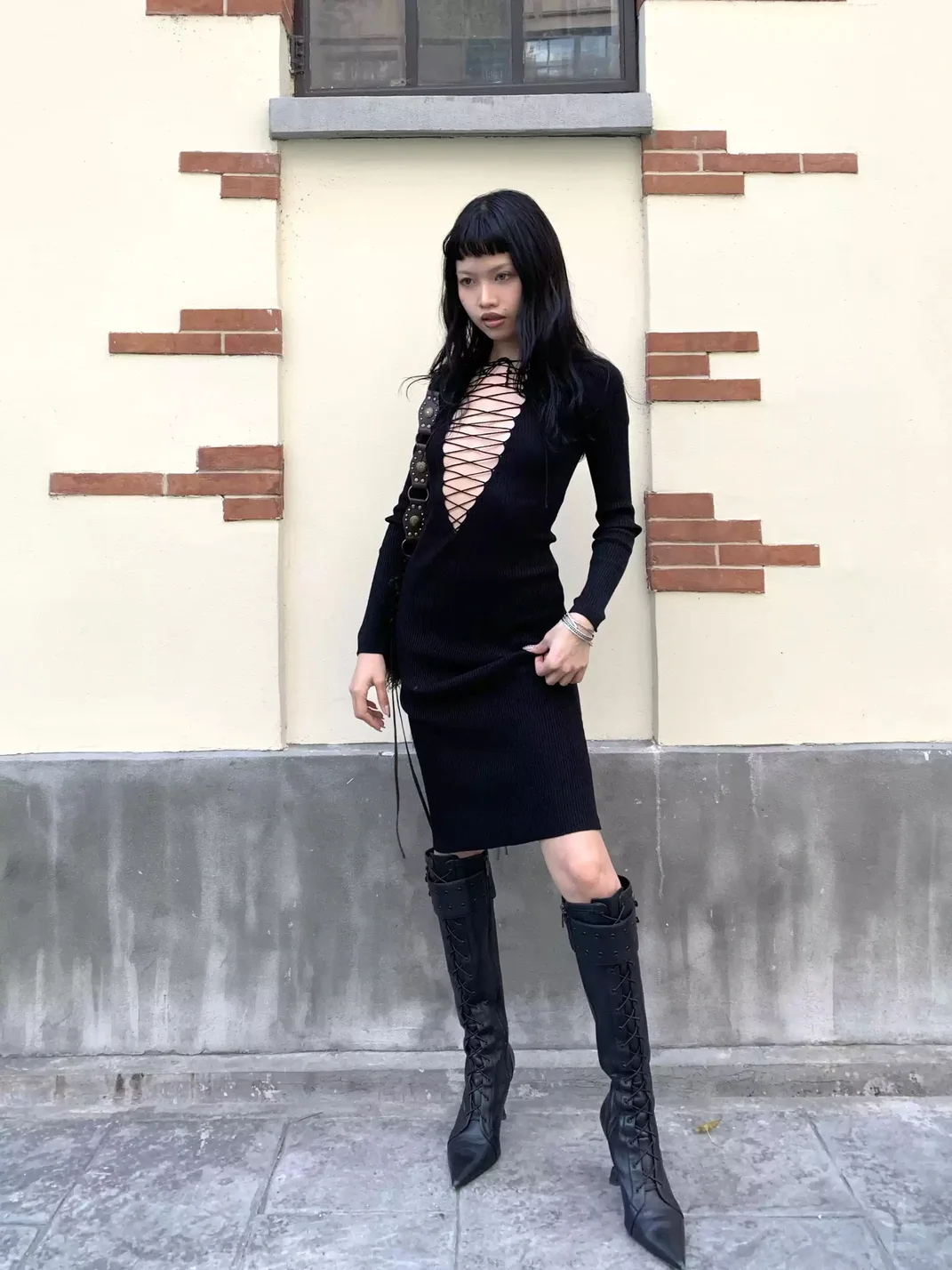Chipchipshop | Black Lace-Up Slim-Fit Knit Dress
