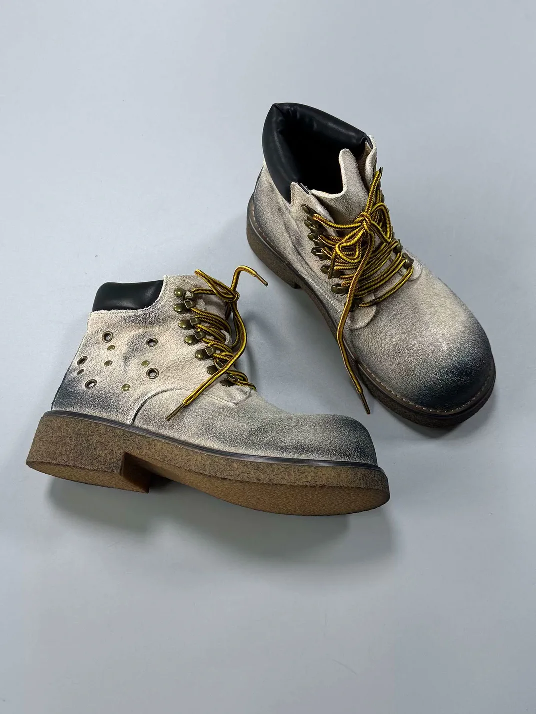 RCAD | Distressed Round-Toe Lace-Up Thick-Sole Boots