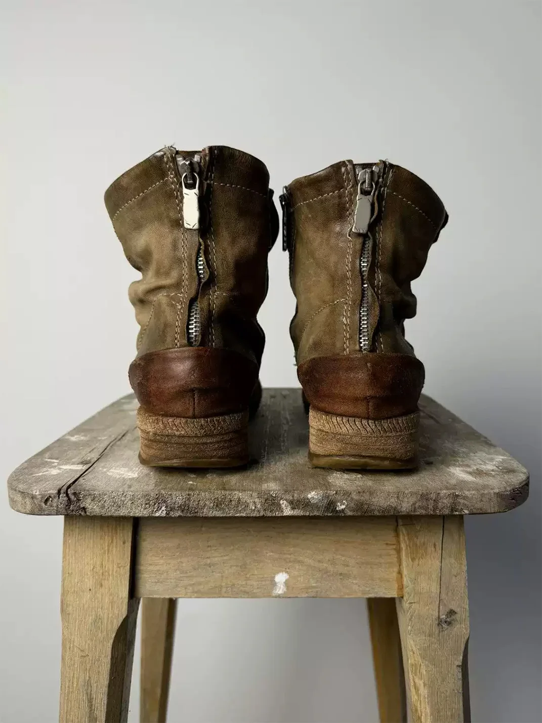 DLMNX | Distressed Leather Ankle Work Boots