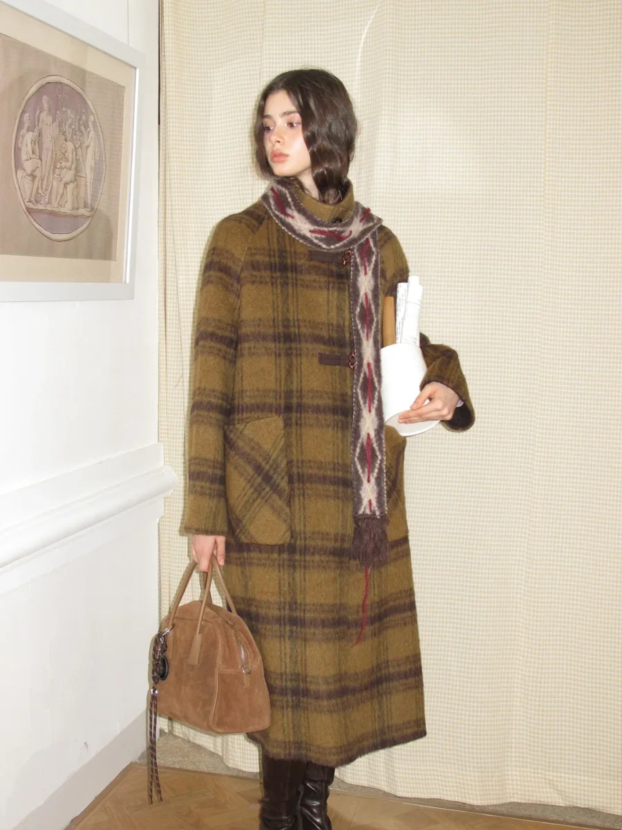 UNSOYAO OFFICE | Plaid Stand Collar Double-Faced Wool Coat - 3